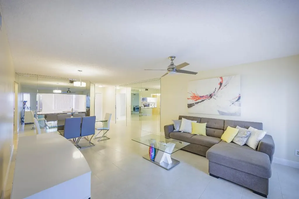 10422 NW 24th Place Sunrise FL 33322
