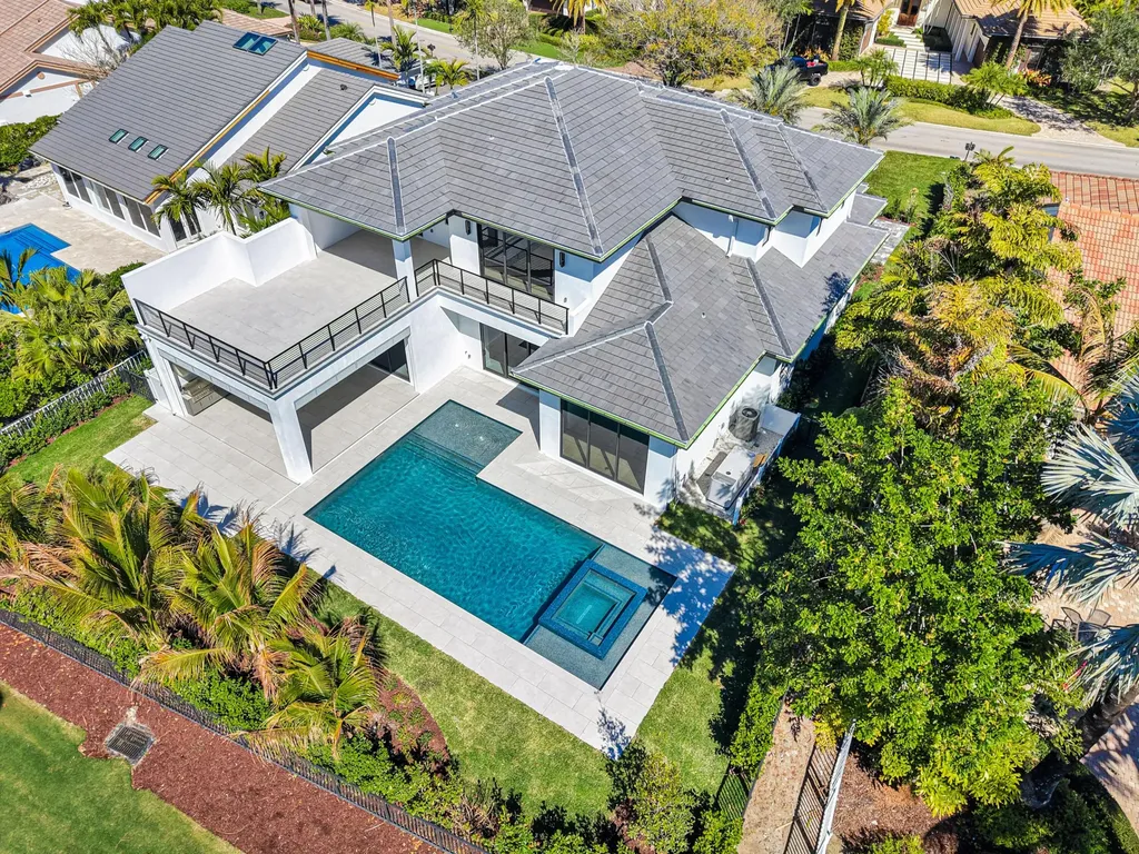 112 Regatta Drive Jupiter FL 33477
