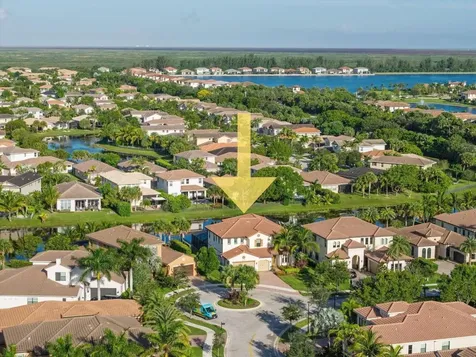 8215 NW 117th Lane Parkland FL 33076