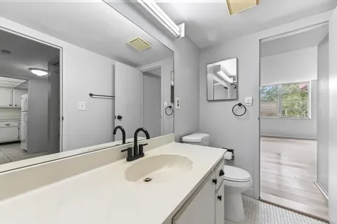 2650 NW 49th Avenue Lauderdale Lakes FL 33313