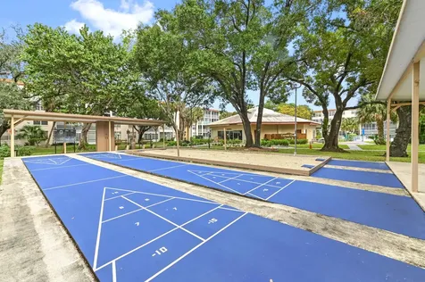 2650 NW 49th Avenue Lauderdale Lakes FL 33313