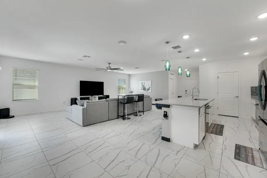 684 SW Jada Road Port St Lucie FL 34953