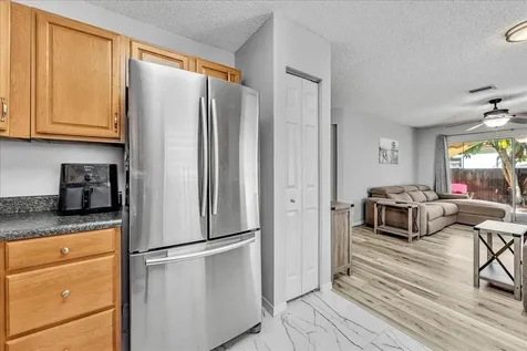 6379 NW 38th Drive Coral Springs FL 33067