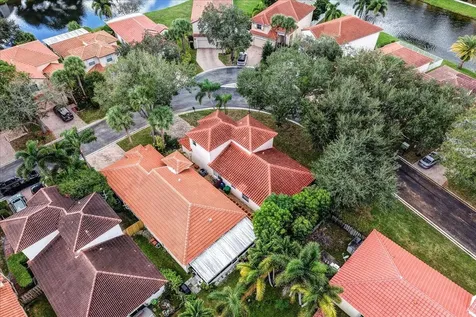 6379 NW 38th Drive Coral Springs FL 33067