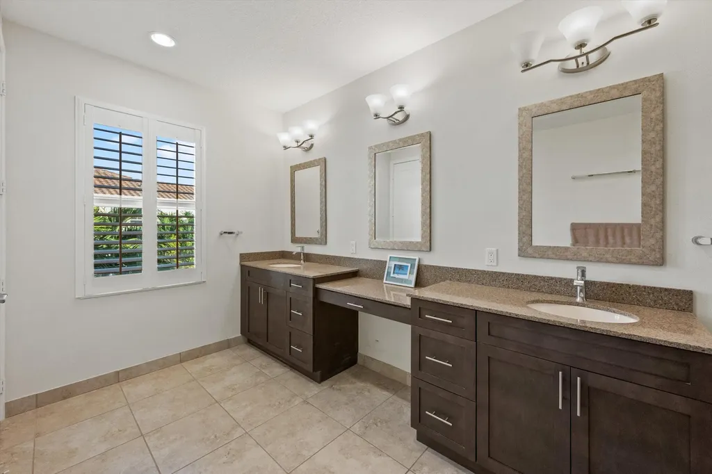 180 Sword Fern Place Wellington FL 33414