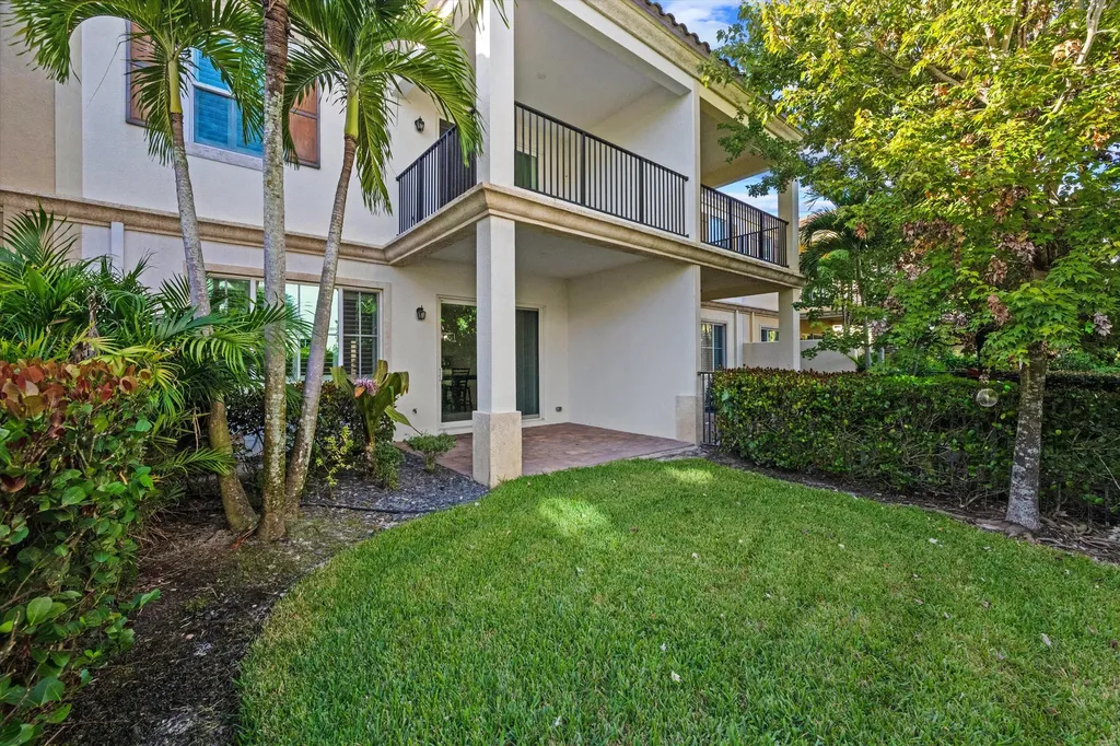 180 Sword Fern Place Wellington FL 33414