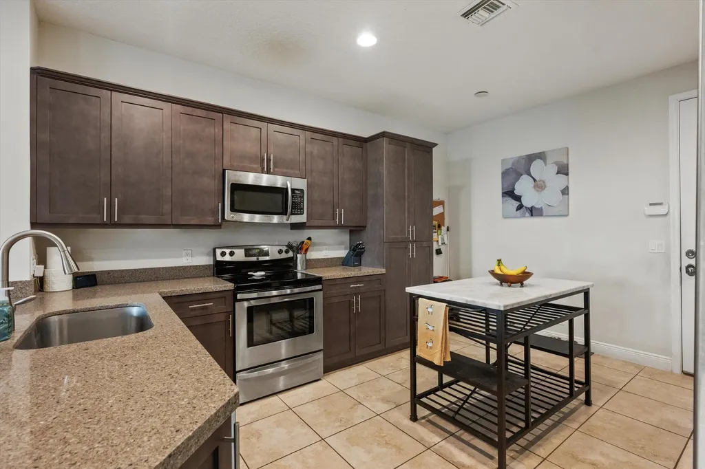 180 Sword Fern Place Wellington FL 33414