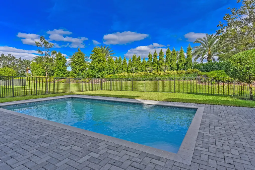 20318 Castle Stuart Avenue Boca Raton FL 33434