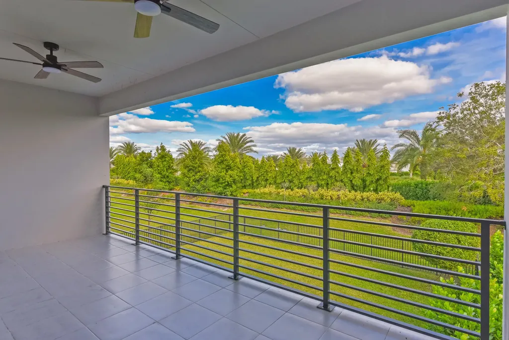 20318 Castle Stuart Avenue Boca Raton FL 33434