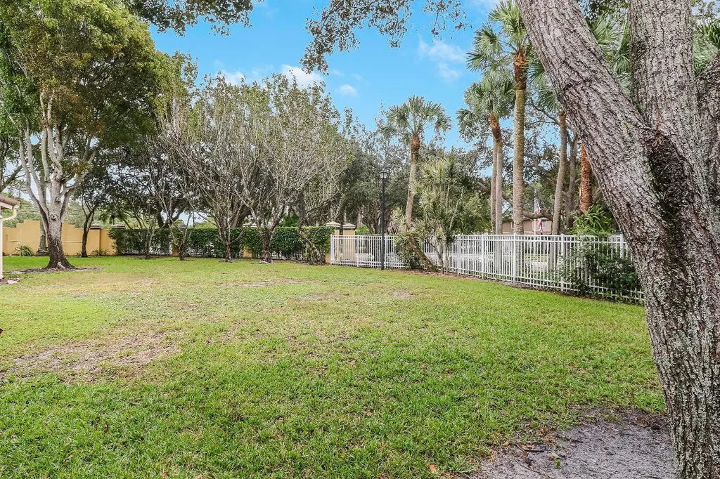 4979 Pinemore Lane Lake Worth FL 33463