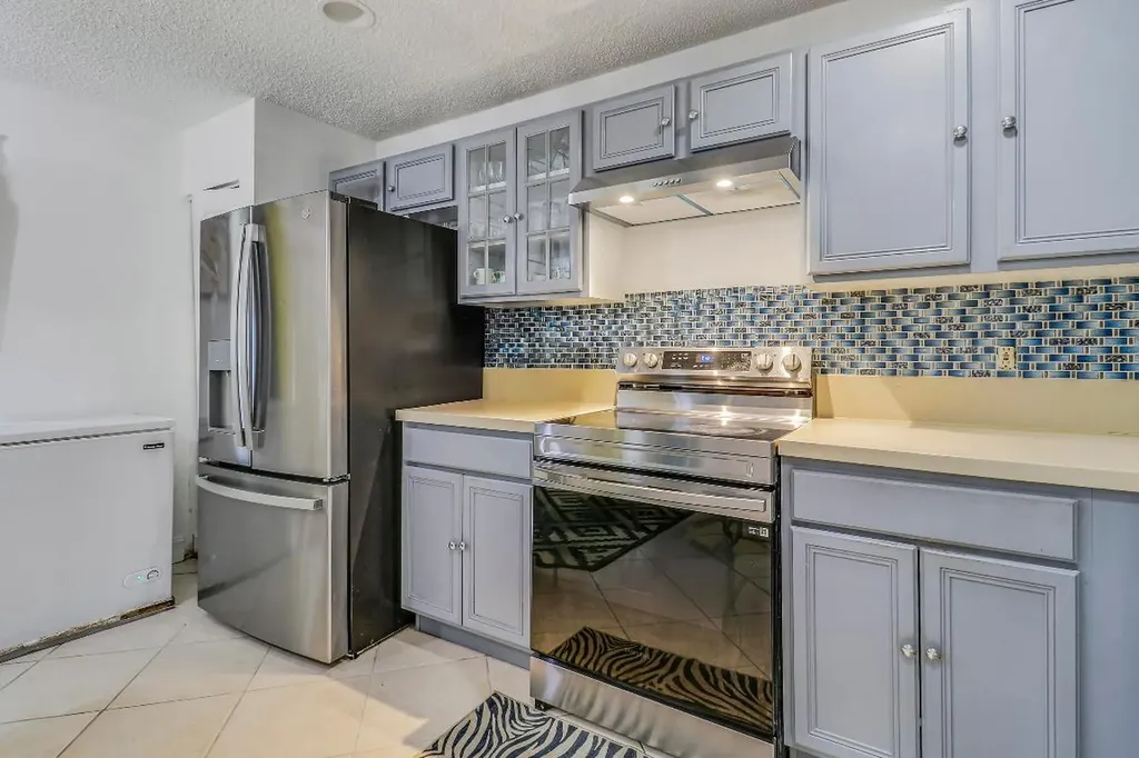 4979 Pinemore Lane Lake Worth FL 33463