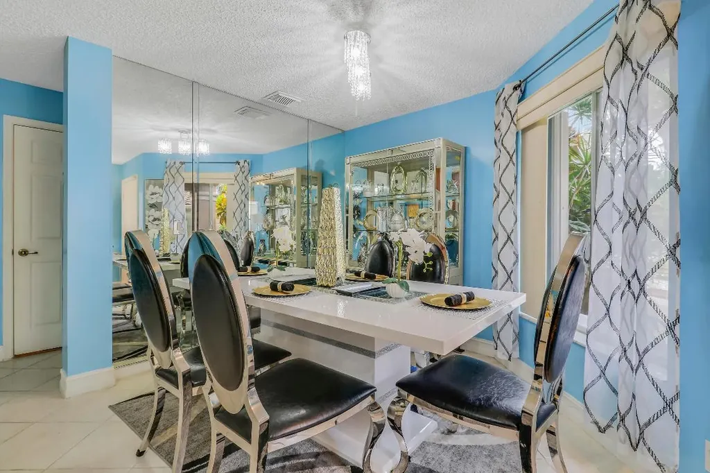 4979 Pinemore Lane Lake Worth FL 33463