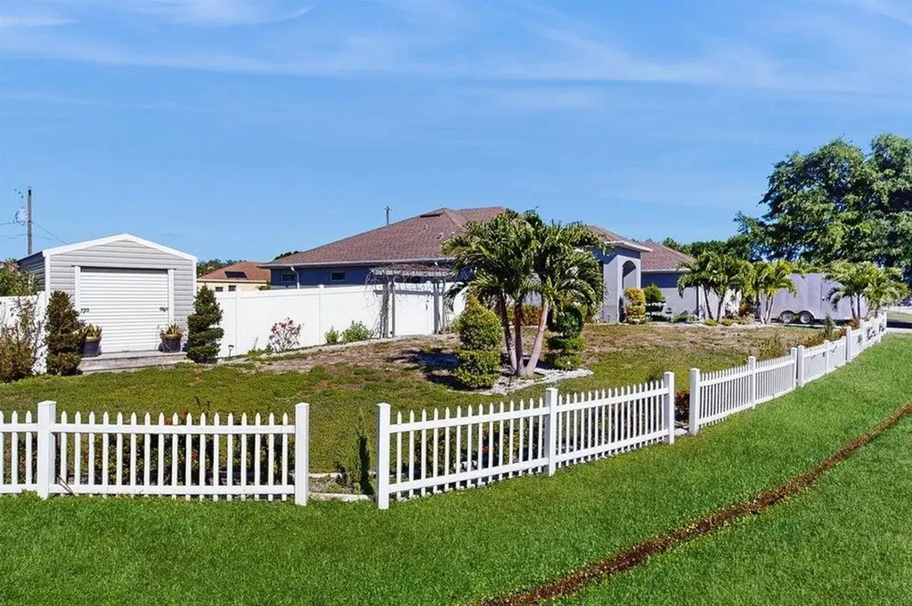 2398 SE Rich Street Port St Lucie FL 34984