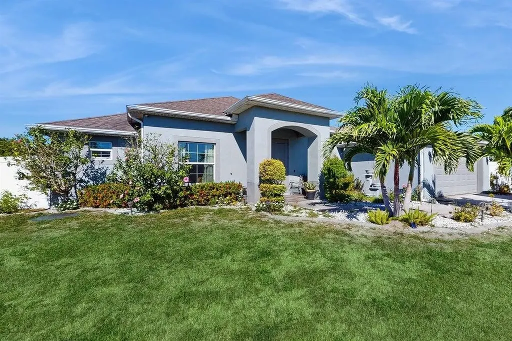 2398 SE Rich Street Port St Lucie FL 34984
