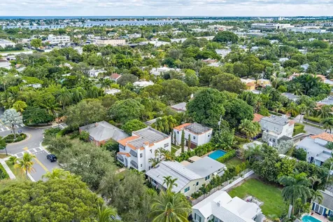 710 Flamingo Drive West Palm Beach FL 33401
