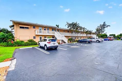 2182 NE 1st Way Boynton Beach FL 33435