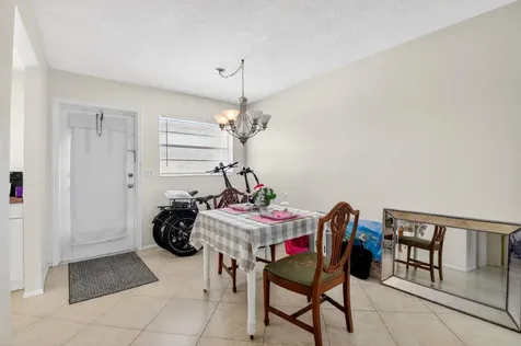 2182 NE 1st Way Boynton Beach FL 33435