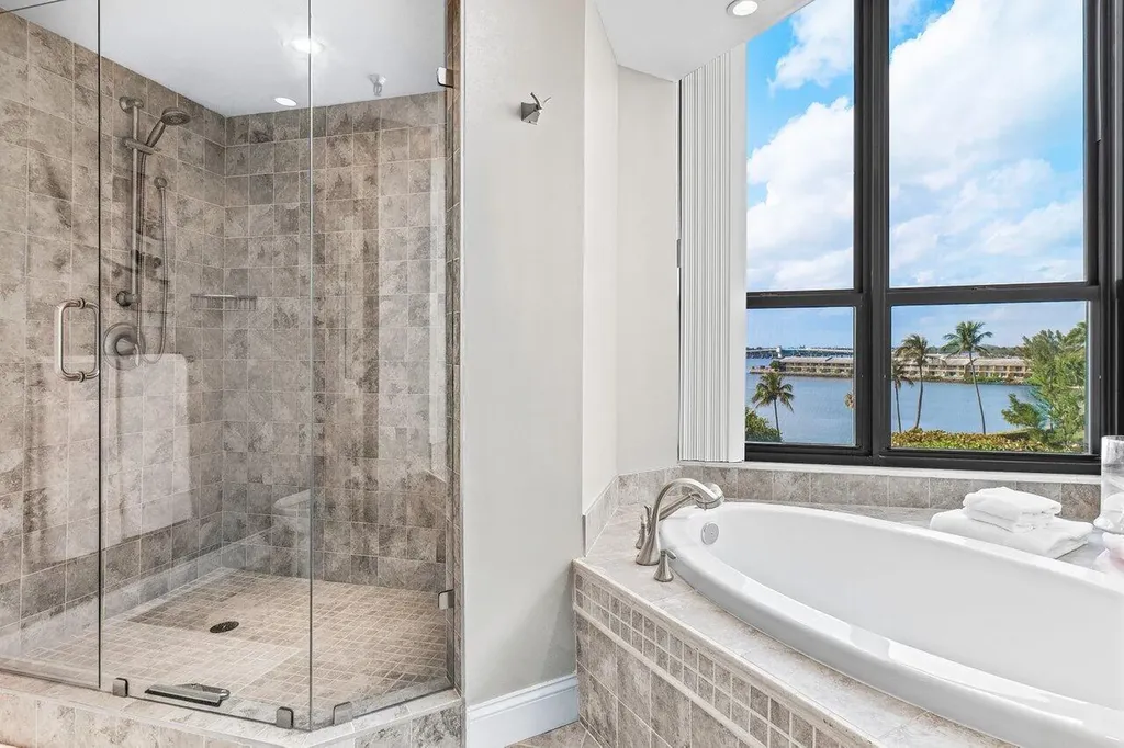 3120 S Ocean Boulevard Palm Beach FL 33480