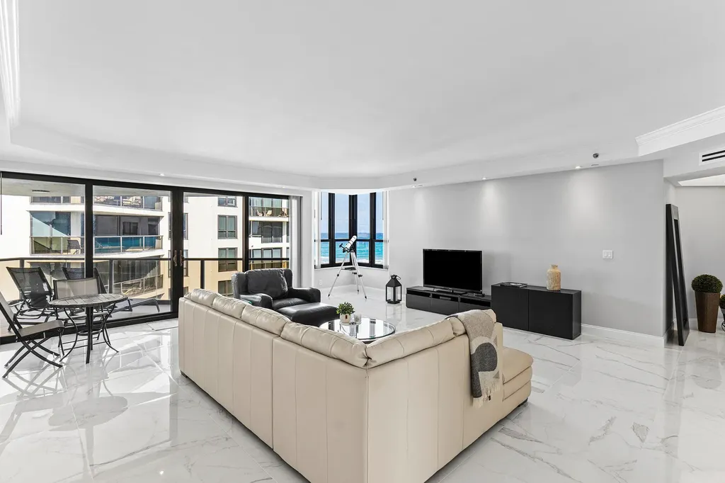 3120 S Ocean Boulevard Palm Beach FL 33480