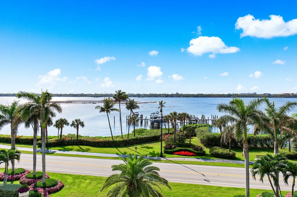 3120 S Ocean Boulevard Palm Beach FL 33480