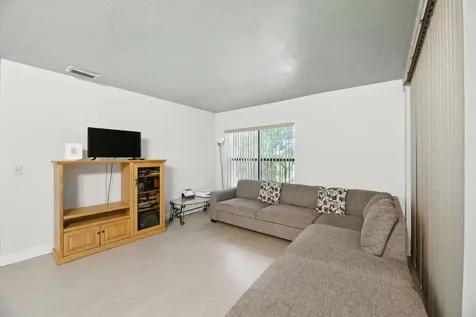 2881 Carambola Circle S Coconut Creek FL 33066