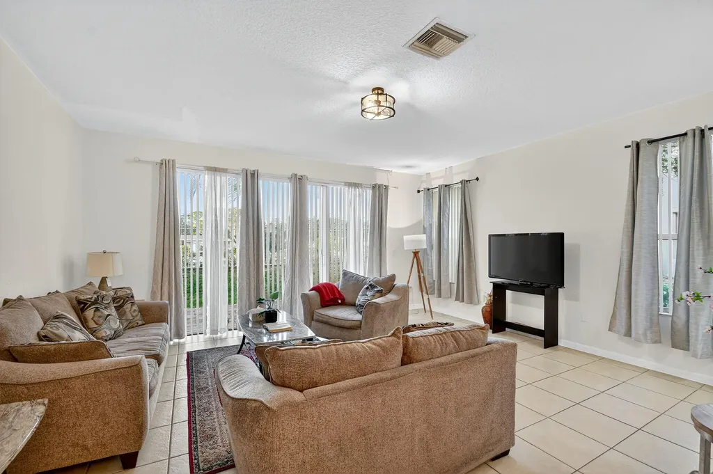 5210 White Oleander West Palm Beach FL 33415