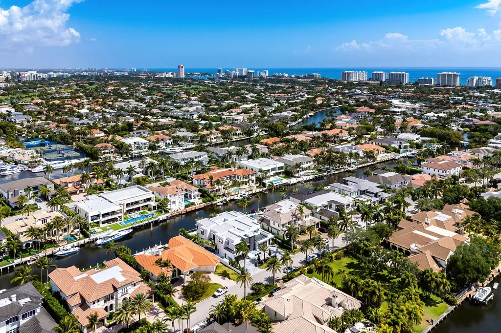 169 W Coconut Palm Road Boca Raton FL 33432