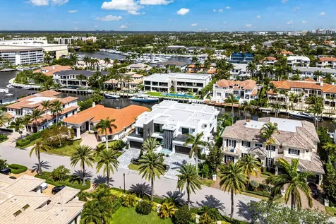 169 W Coconut Palm Road Boca Raton FL 33432