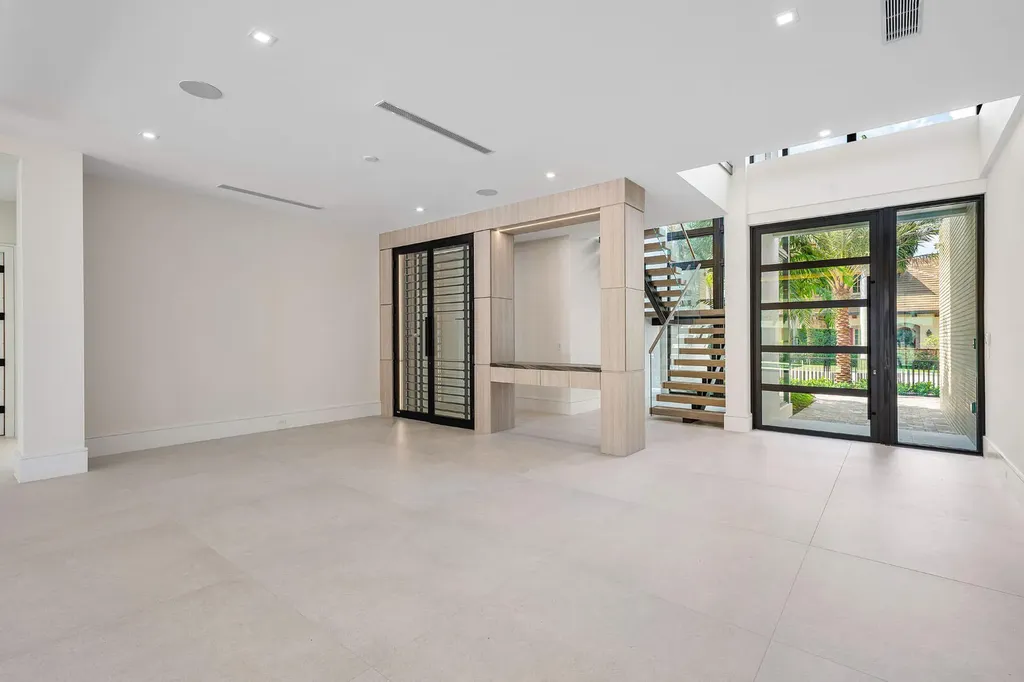 191 W Coconut Palm Road Boca Raton FL 33432