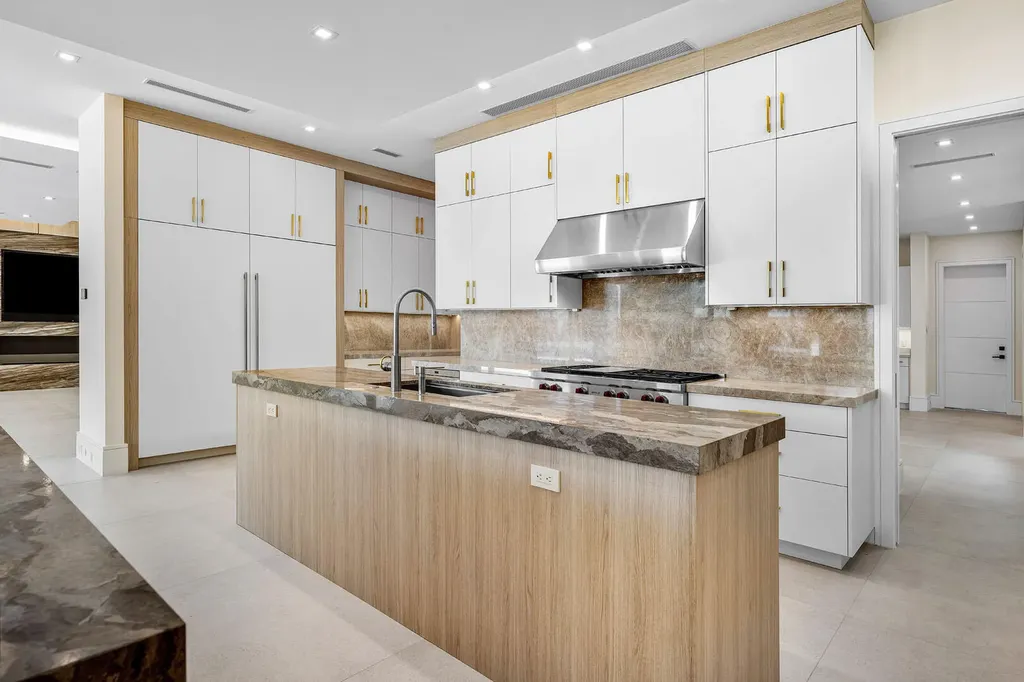 191 W Coconut Palm Road Boca Raton FL 33432