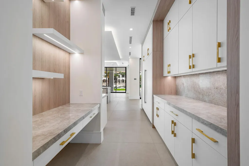 191 W Coconut Palm Road Boca Raton FL 33432