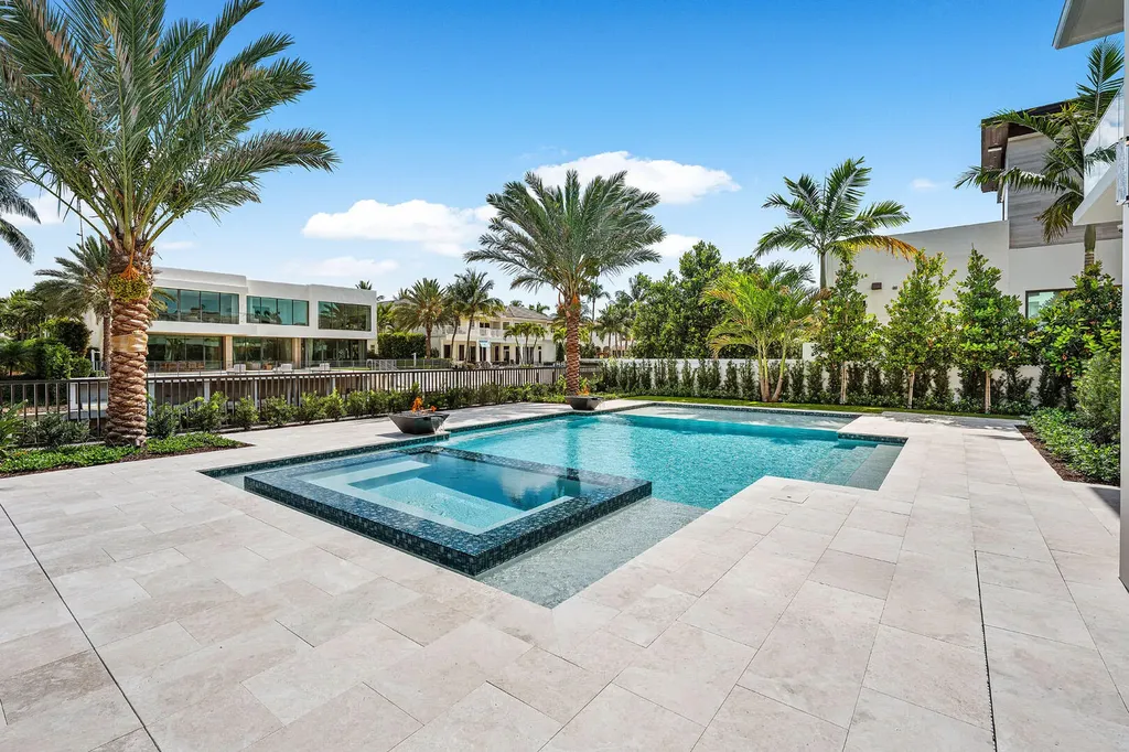 191 W Coconut Palm Road Boca Raton FL 33432