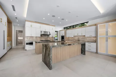 191 W Coconut Palm Road Boca Raton FL 33432