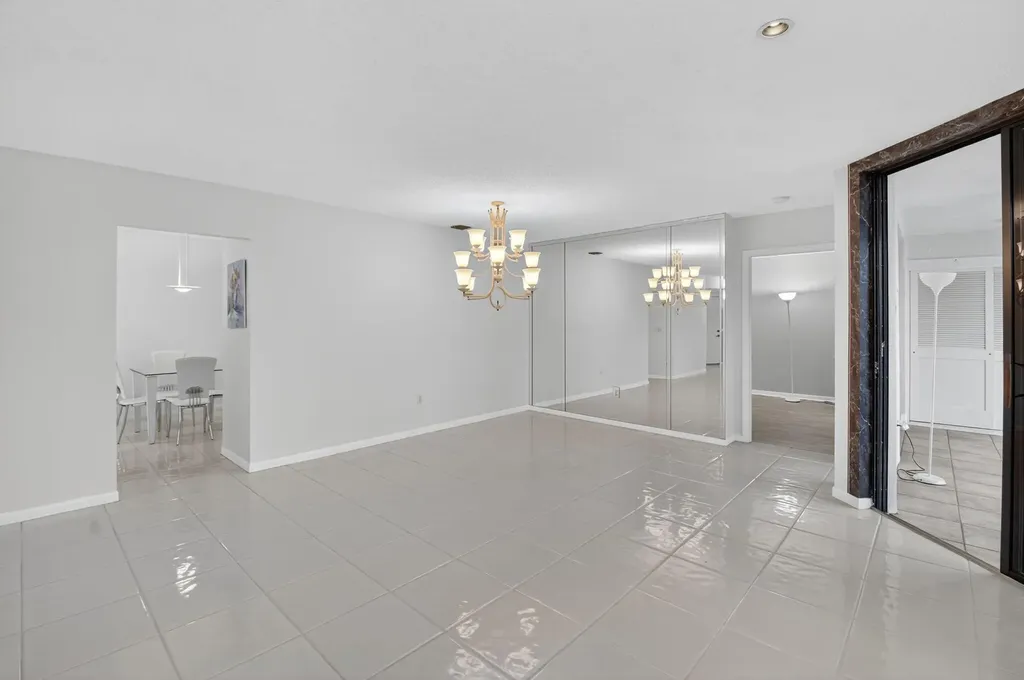 5217 Brisata Circle Boynton Beach FL 33437
