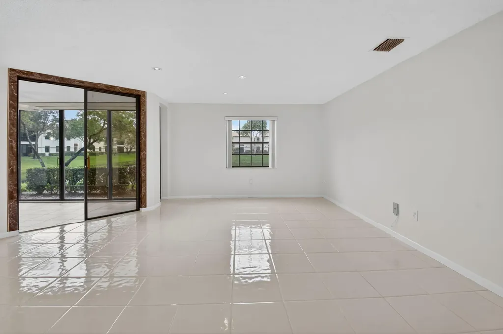 5217 Brisata Circle Boynton Beach FL 33437