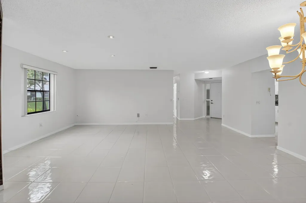 5217 Brisata Circle Boynton Beach FL 33437