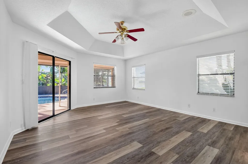 172 Monterey Way Royal Palm Beach FL 33411