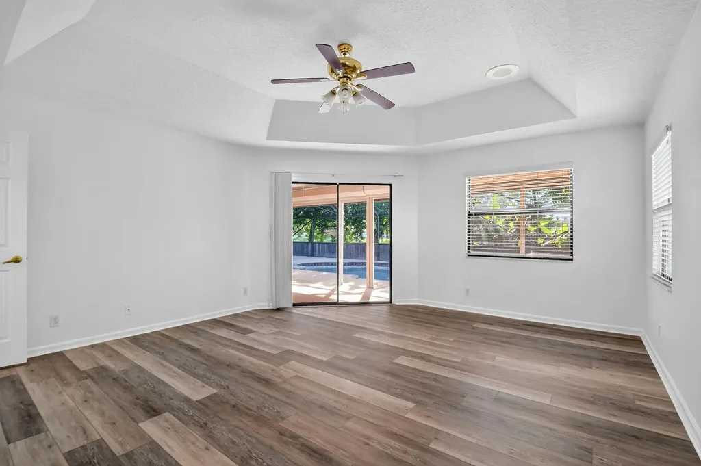172 Monterey Way Royal Palm Beach FL 33411