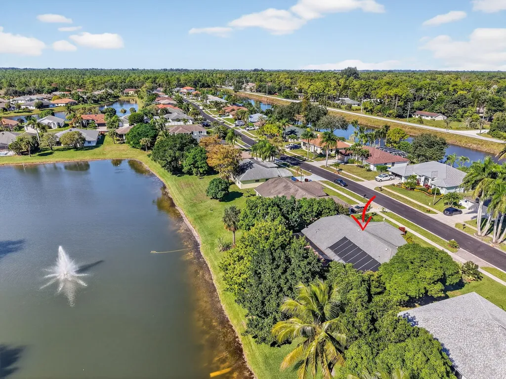 172 Monterey Way Royal Palm Beach FL 33411
