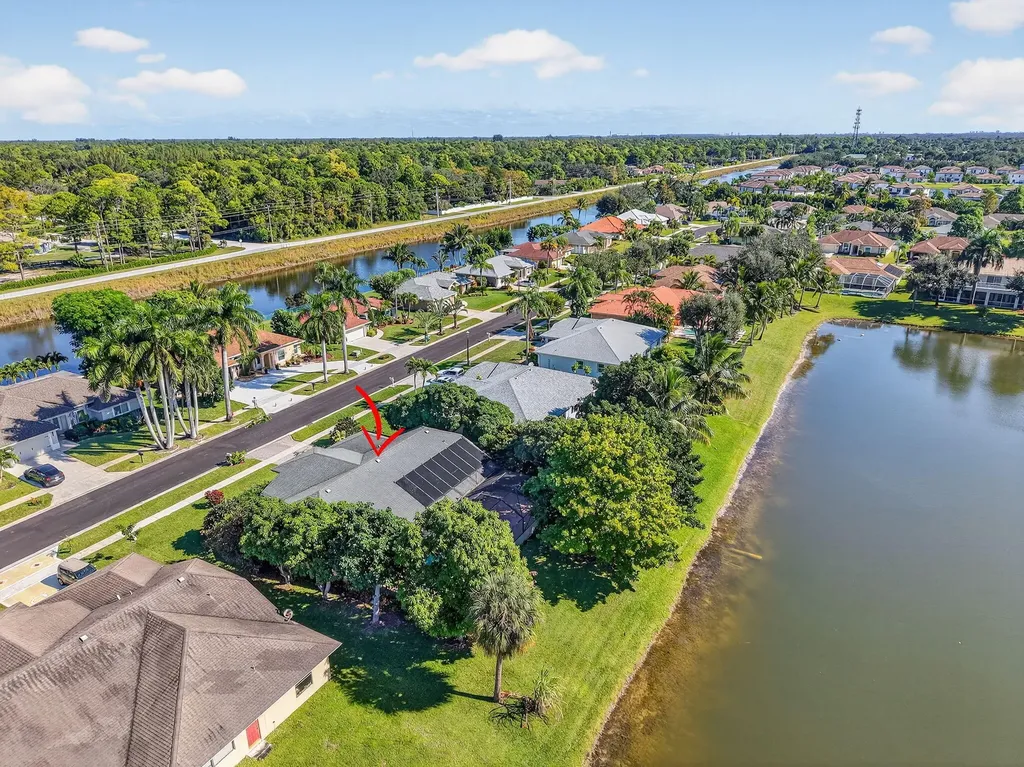 172 Monterey Way Royal Palm Beach FL 33411