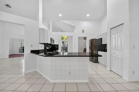 172 Monterey Way Royal Palm Beach FL 33411