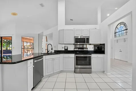 172 Monterey Way Royal Palm Beach FL 33411