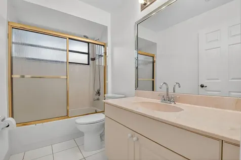 172 Monterey Way Royal Palm Beach FL 33411