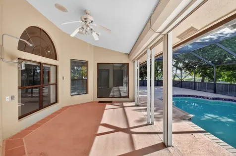172 Monterey Way Royal Palm Beach FL 33411