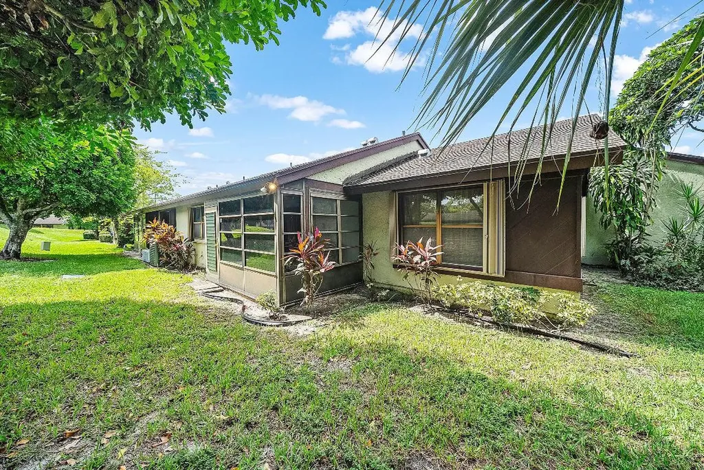 276 Beaver Dam Court Royal Palm Beach FL 33411