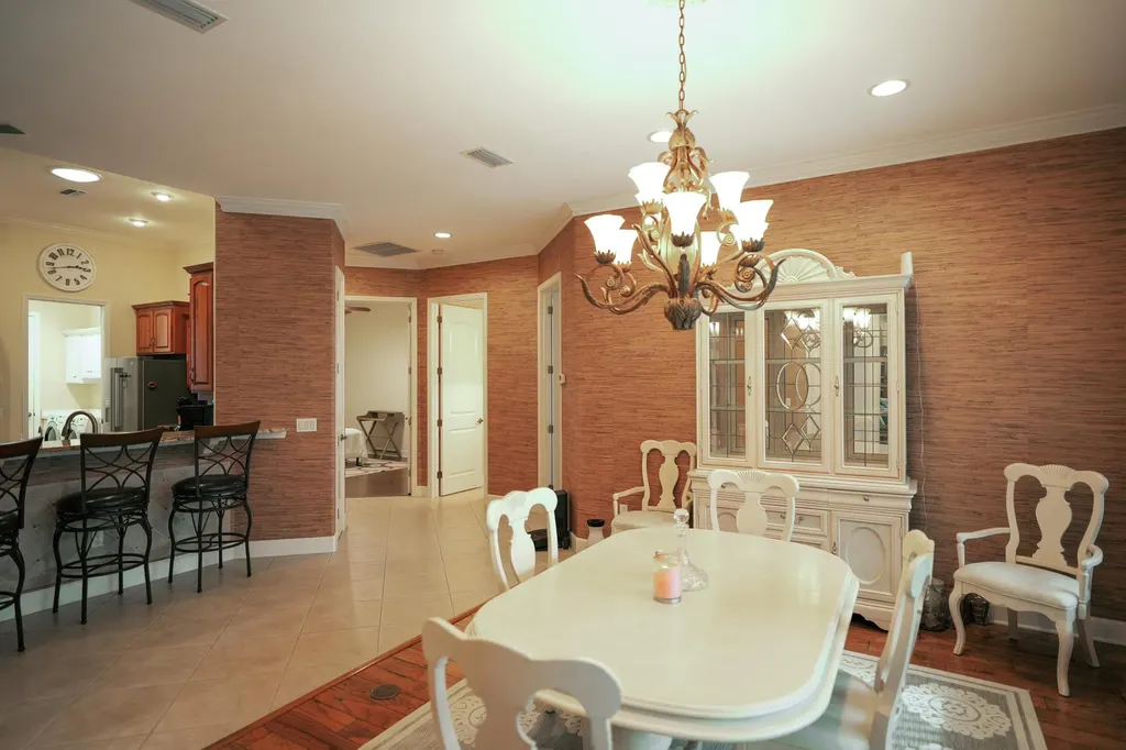 9908 SE 67th Avenue Road Belleview FL 34420