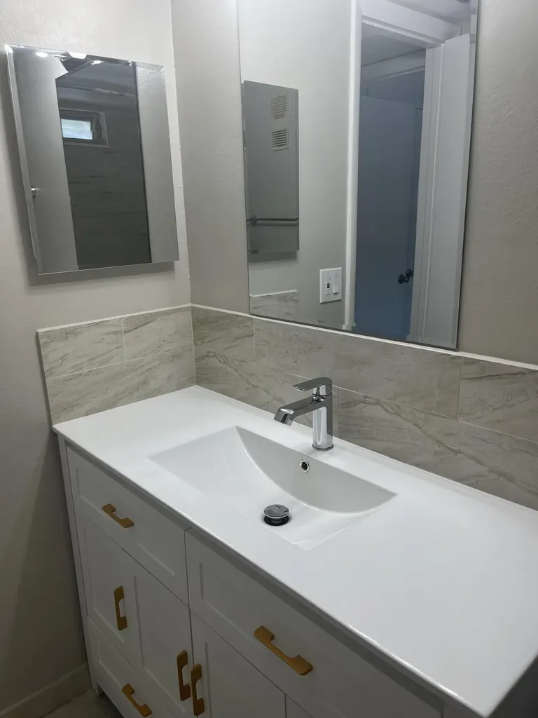 2615 NE 3rd Court Boynton Beach FL 33435