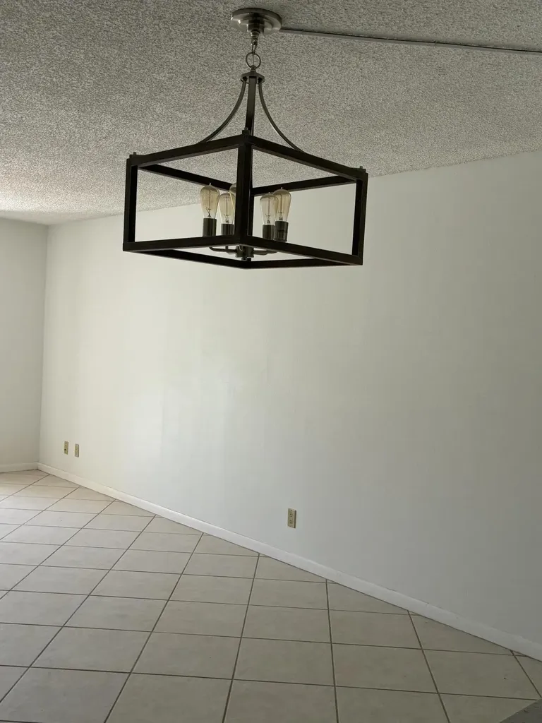 2615 NE 3rd Court Boynton Beach FL 33435