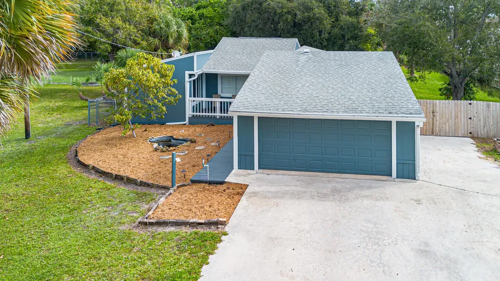 4608 Magnolia Drive Fort Pierce FL 34982