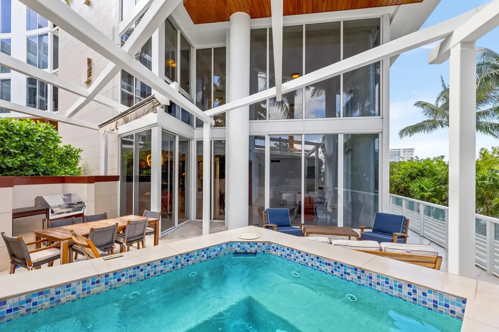1000 S Ocean Boulevard Boca Raton FL 33432